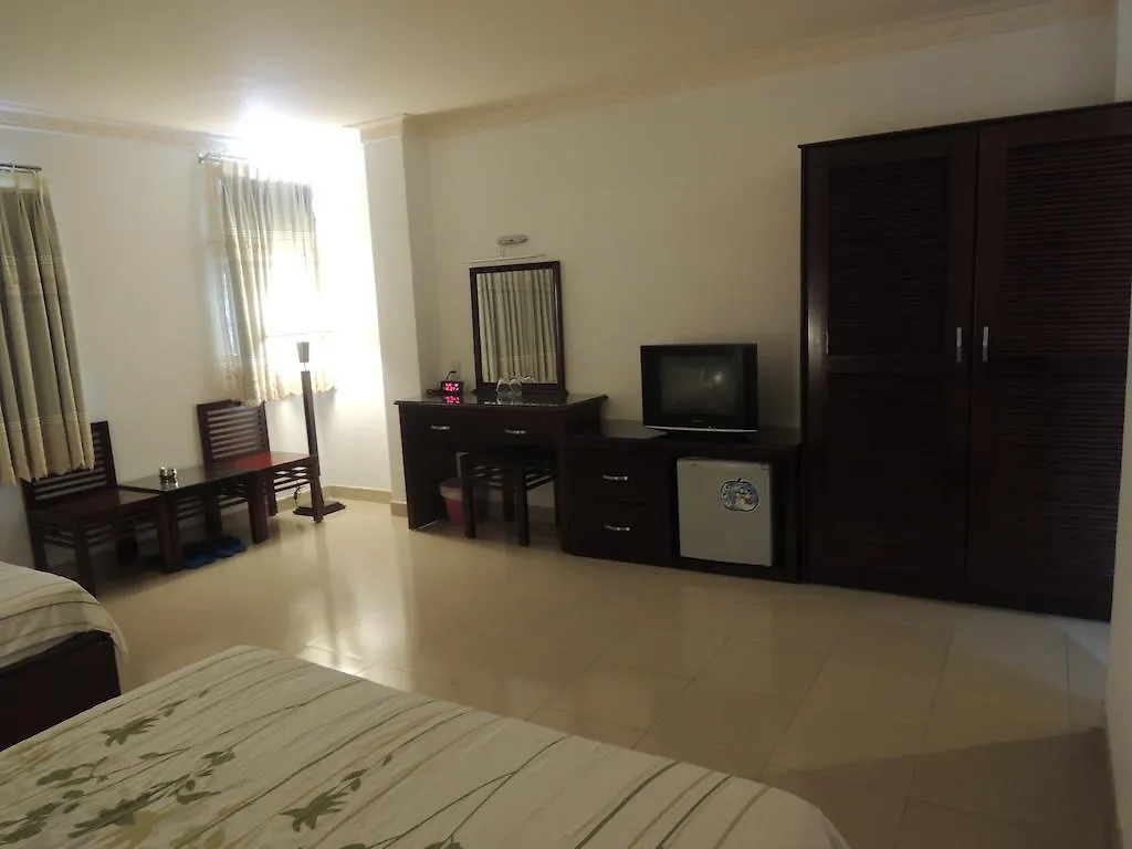 Phi Phung Hotel Ho Chi Minh City 2*,
